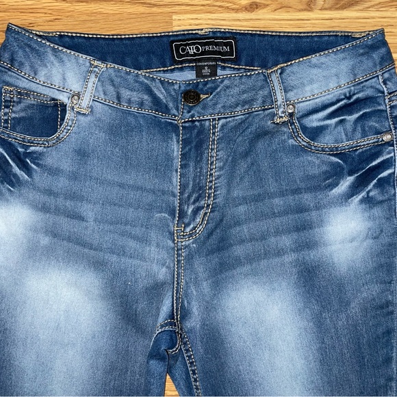 Cato Premium Denim Skinny Jeans Women’s 12 Distressed Medium Wash - Picture 2 of 14